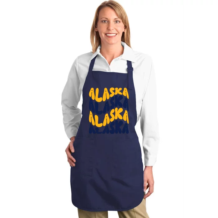 Alaska Retro Wave Full-Length Apron With Pocket