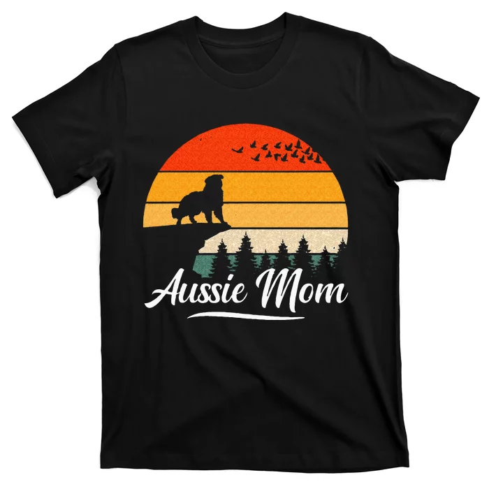 Australian Shepherd Aussie Mom Dog Sunset Retro Style T-Shirt