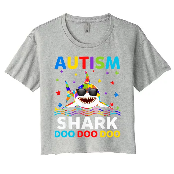 Autism Shark Awareness Rainbow Puzzle Do Sharks Mommy Great Gift Women's Crop Top Tee