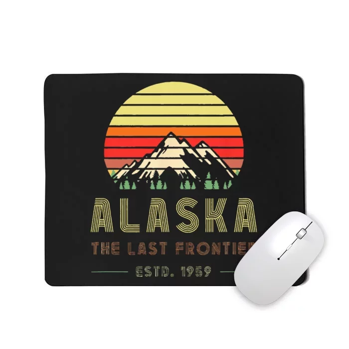 Alaska Souvenirs Alaska Family Friends Group Mousepad