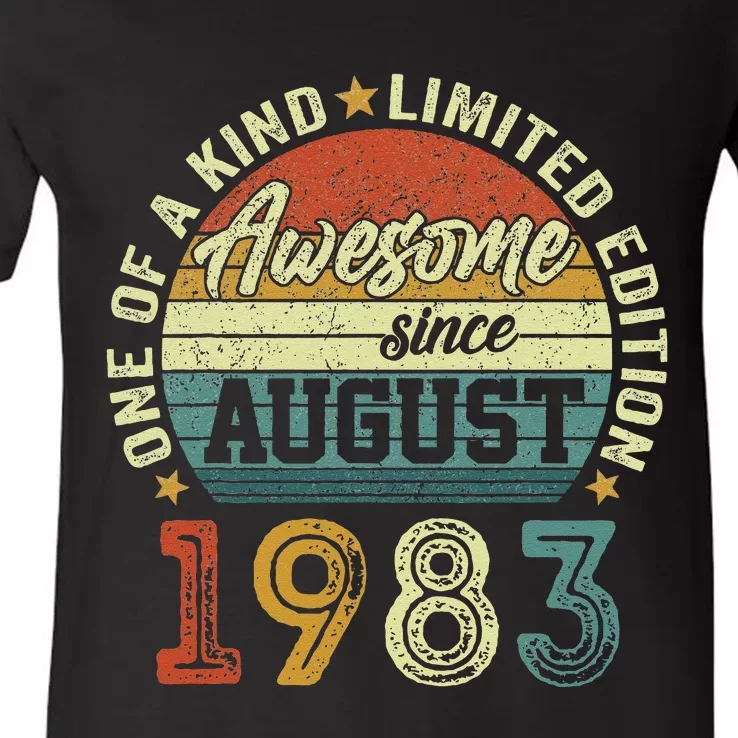 Awesome Since August 1983 40 Year Old 40th Birthday Gifts V-Neck T-Shirt