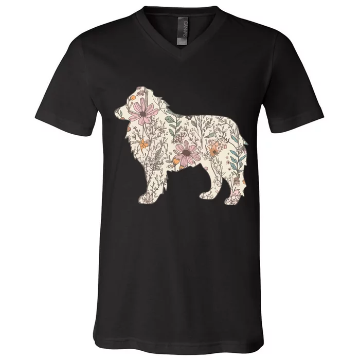 Australian Shepherd Aussie Dog Mom V-Neck T-Shirt