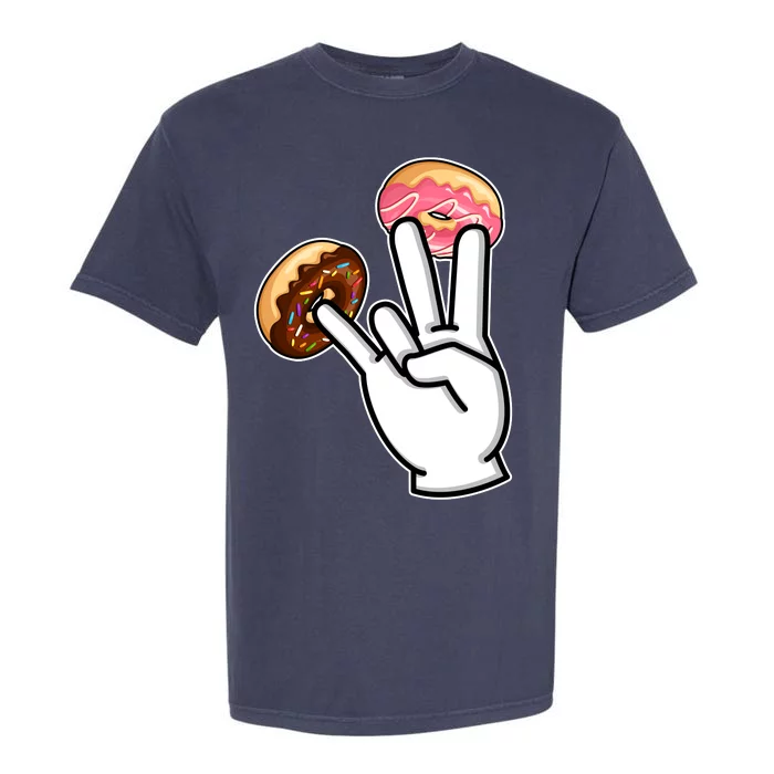 ASL Hand Sign Langauge Number 7 With Donuts Garment-Dyed Heavyweight T-Shirt