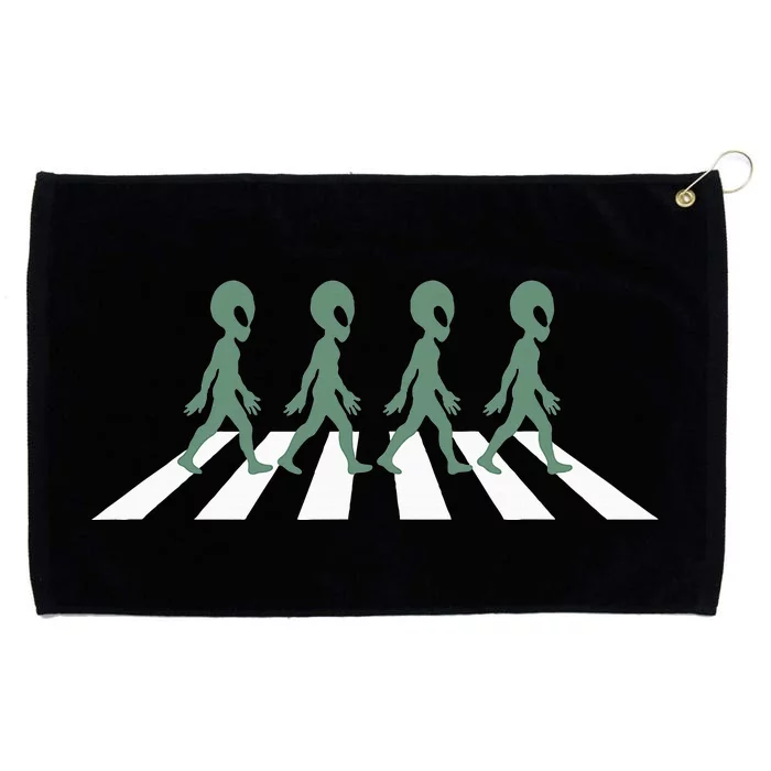 Alien Silhouette Road I Aliens Ufo Area 51 Roswell Grommeted Golf Towel