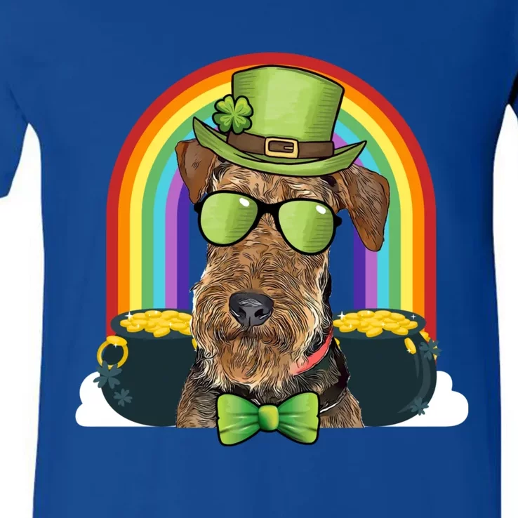 Airedale Terrier Dog Leprechaun Funny St Patricks Day Gift V-Neck T-Shirt