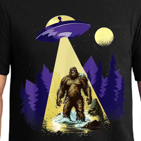 Alien UFO Bigfoot Sasquatch Hunter In National Park Pajama Set