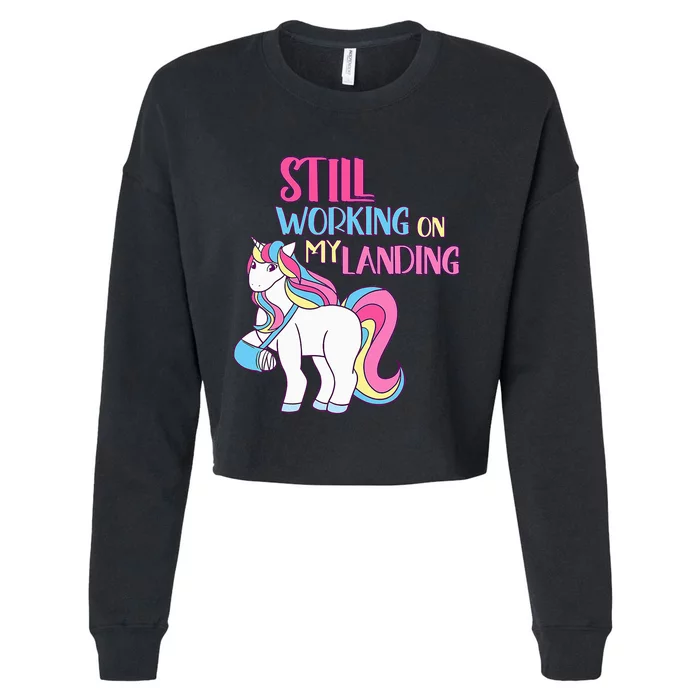 Adorable Unicorn Design for Healing Broken Arm Recovery Cropped Pullover Crew