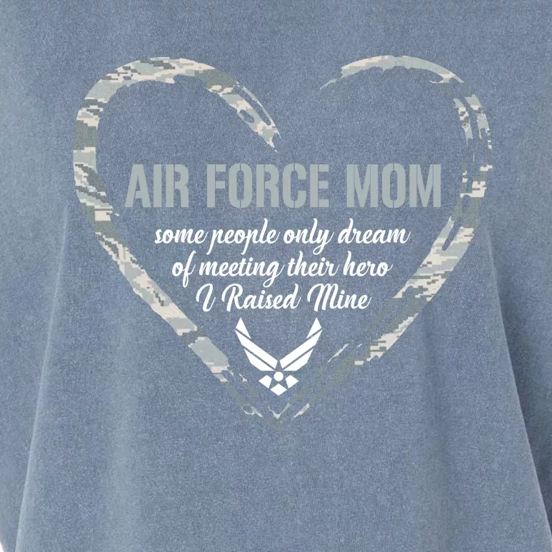 Air USAF Force Mom Woman Proud Mom Heart Garment-Dyed Women's Muscle Tee