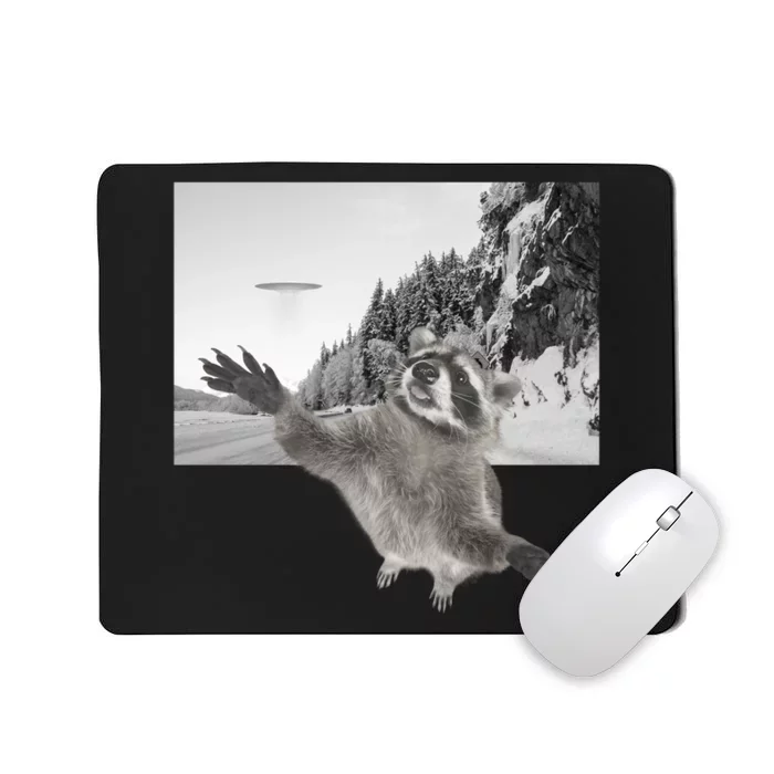 Alien UFO Funny Raccoon Reaching, Funny Raccoon Alien Mousepad