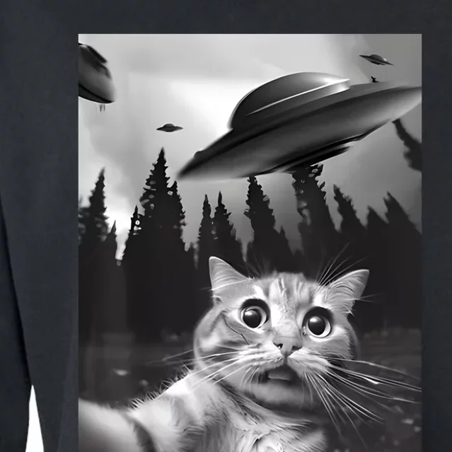 Alien UFO Funny Cat Selfie Cropped Pullover Crew