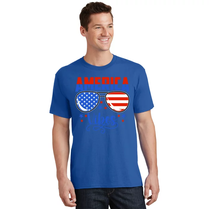 America Vibes 4th Of July Cute Gift T-Shirt