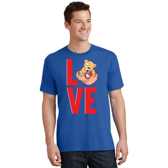 Amazing Valentines Day Love Bear Great Gift T-Shirt