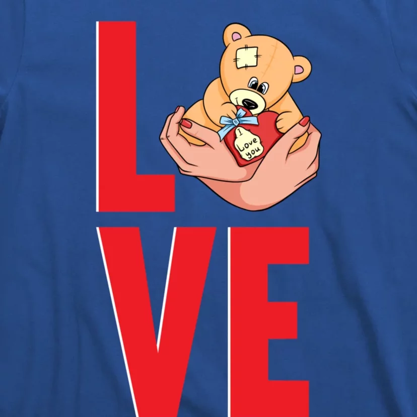 Amazing Valentines Day Love Bear Great Gift T-Shirt