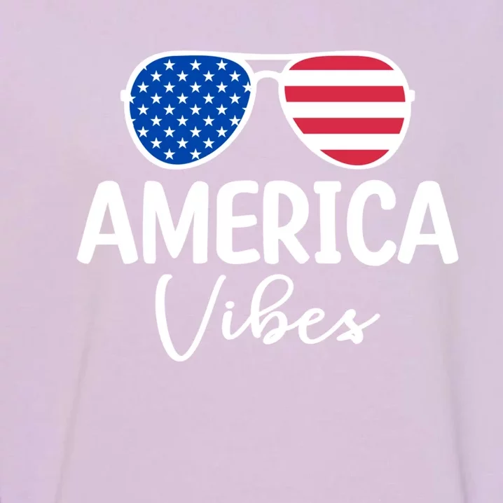 America Vibes Retro American Usa 4th Of July Great Gift Garment-Dyed Sweatshirt