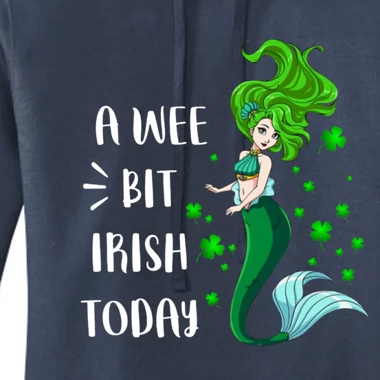 A Wee Bit Irish Today Mermaid St Patrick's Day Gift Women's Pullover Hoodie