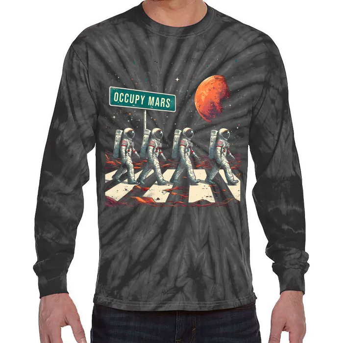 Astronauts Walking In Space Occupy Mars Tie-Dye Long Sleeve Shirt