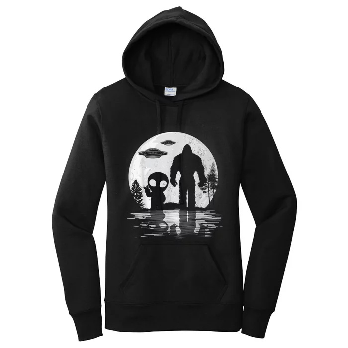 Bigfoot And Alien UFO Moon Sasquatch Bigfoot Lovers Women's Pullover Hoodie