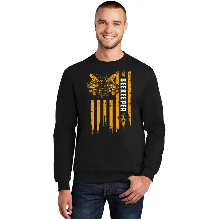 Beekeeping American Flag Honeycomb Honey Bees Beekeeper Sweatshirt