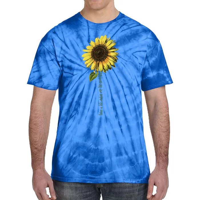 Being A Gigi Makes My Life Complete Cute Gift Sunflower Tie-Dye T-Shirt