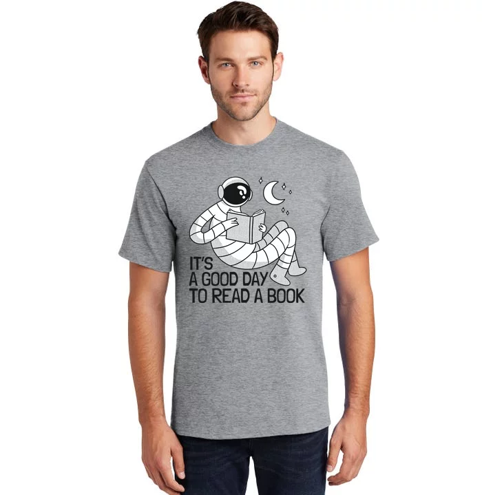 BookLover Astronaut Reading Book Bookworm Gift Tall T-Shirt