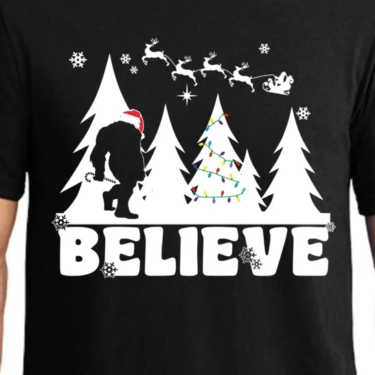 Bigfoot And Santa Believe In Christmas And Funny Gift Pajama Set