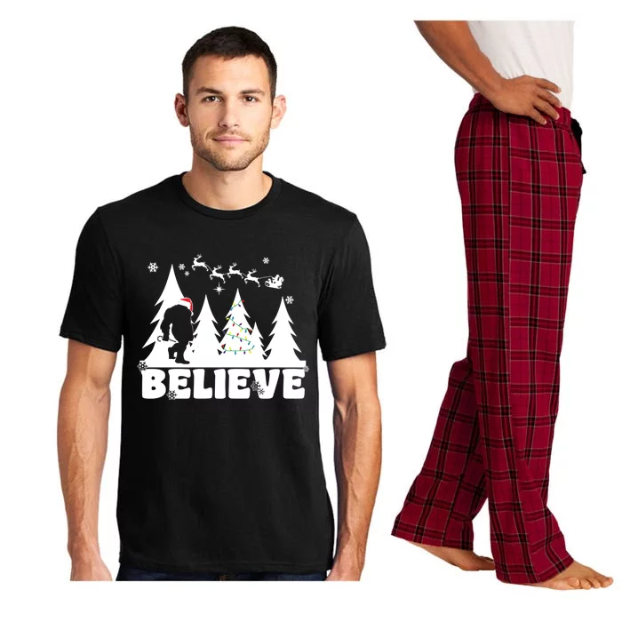 Bigfoot And Santa Believe In Christmas And Funny Gift Pajama Set