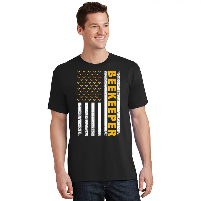 Beekeeper Beekeeping American Flag Bee Lover T-Shirt