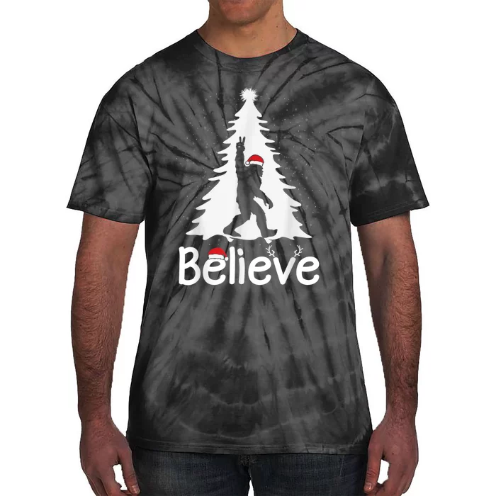 Believe Bigfoot Christmas Yetti Funny Xmas Tree Sasquatch Tie-Dye T-Shirt