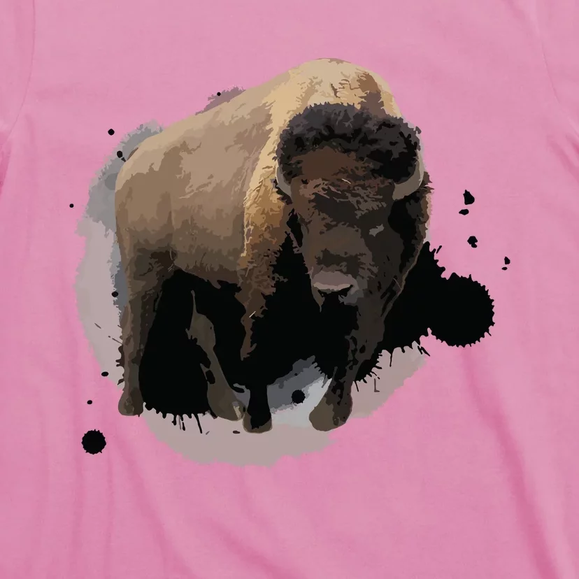 Bison Buffalo Cattle Design Illustration Gift T-Shirt