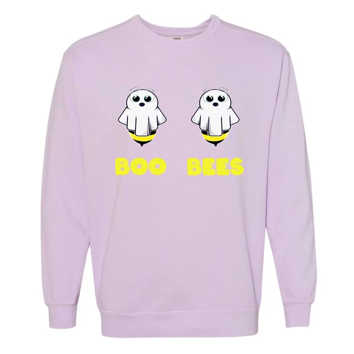 Boo Bees Couples Halloween Costume Gift Garment-Dyed Sweatshirt