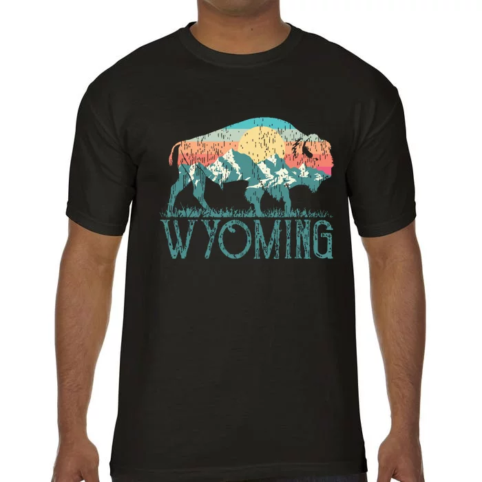 Bison Buffalo Retro Wyoming Wy Mountains Retro Comfort Colors T-Shirt