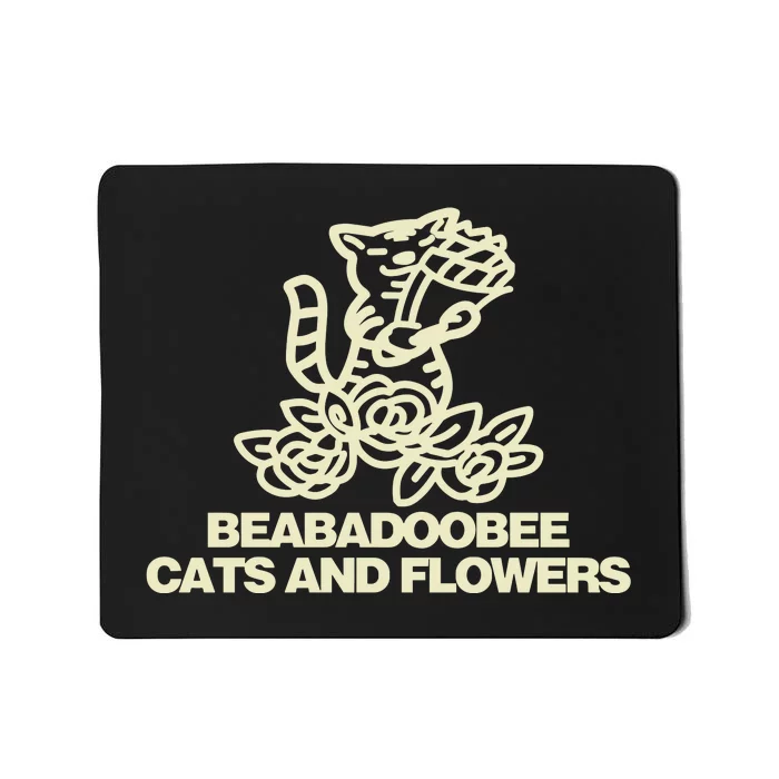 Beabadoobee Cats And Flowers Mousepad