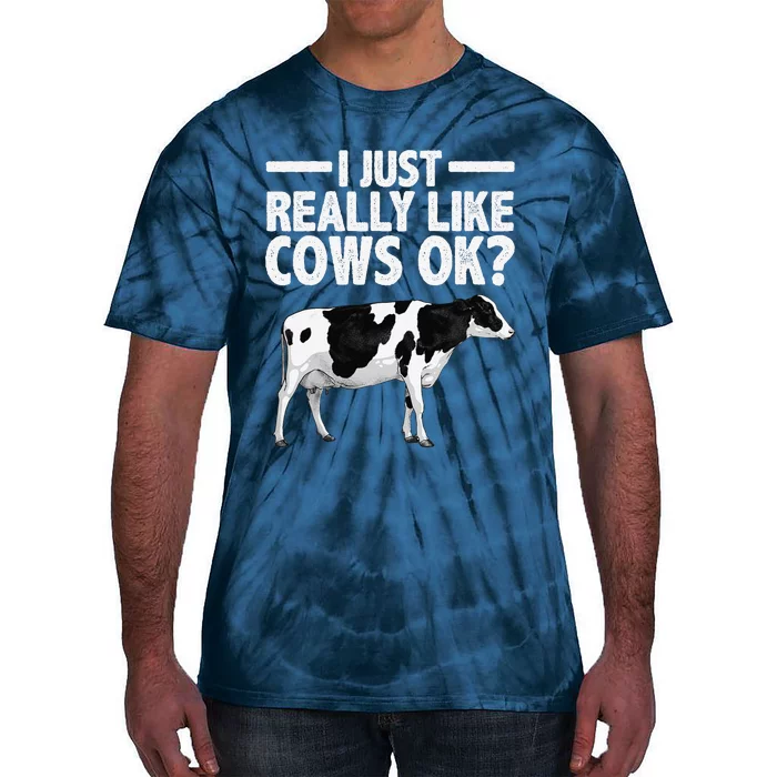 Best Cow Design Cattle Farming Dairy Cow Lover Funny Tie-Dye T-Shirt