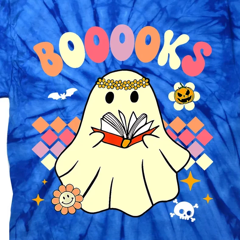 Booooks Cute Ghost Reading Books Groovy Halloween Costume Gift Tie-Dye T-Shirt