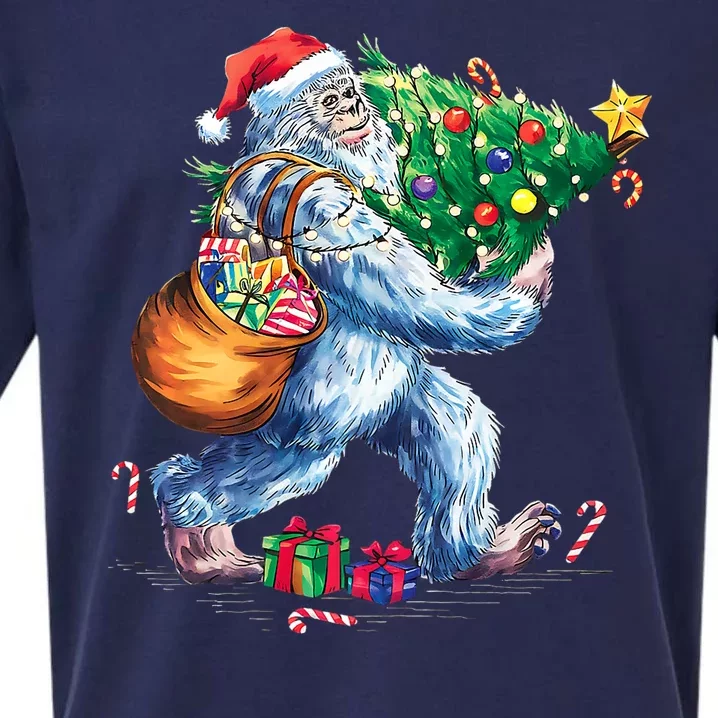 Bigfoot Christmas Tree Lights Xmas Sasquatch Lovers Sueded Cloud Jersey T-Shirt