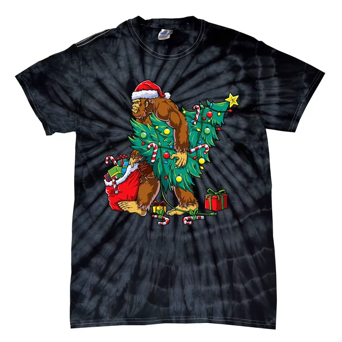 Bigfoot Christmas Tree Lights Xmas Sasquatch Lovers Tie-Dye T-Shirt