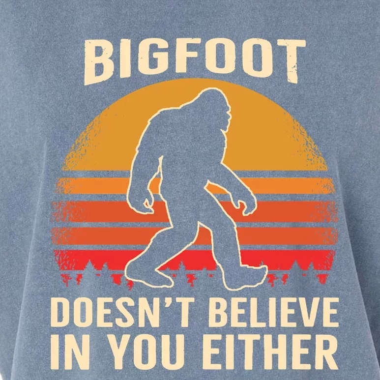 Bigfoot Doesnt Believe In You Either Bigfoot Sasquatch Retro Garment-Dyed Women's Muscle Tee