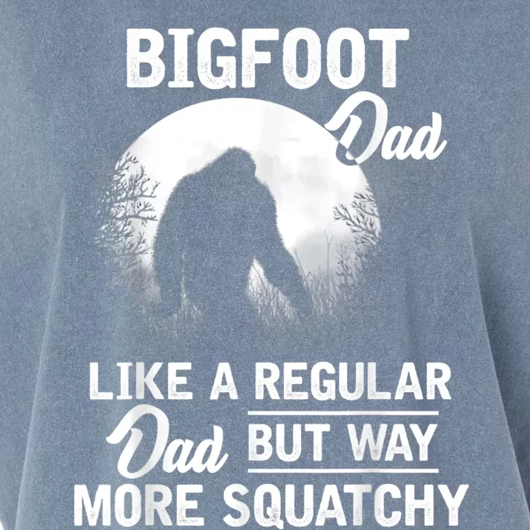 Bigfoot Dad Funny Sasquatch Bigfoot Fathers Day Garment-Dyed Women's Muscle Tee