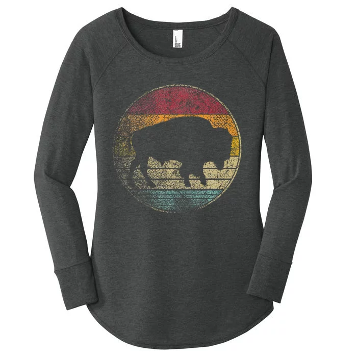 Buffalo Distressed Retro Bison Animal Lover Women's Perfect Tri Tunic Long Sleeve Shirt