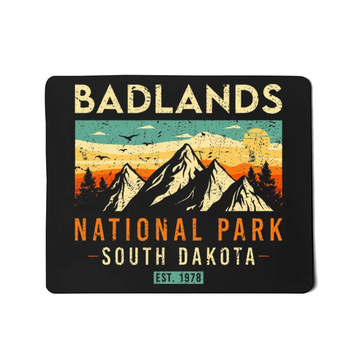 Badlands Est. 1978 Vintage Retro South Dakota National Park Mousepad