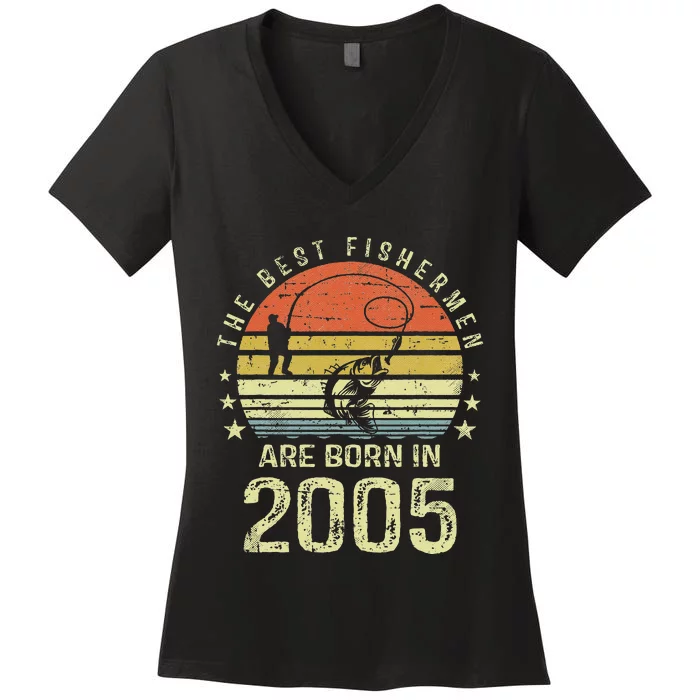 Best Fishermen Are Born In 2005 16th Birthday Fishing Gift Women's V-Neck T-Shirt