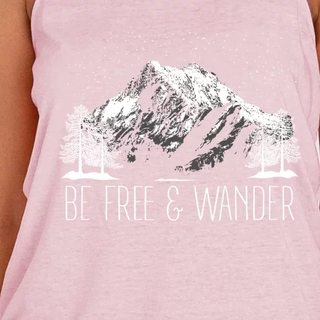 Be Free And Wander Hiking Funny Gift For Him Her Hikers Gift Women's Knotted Racerback Tank