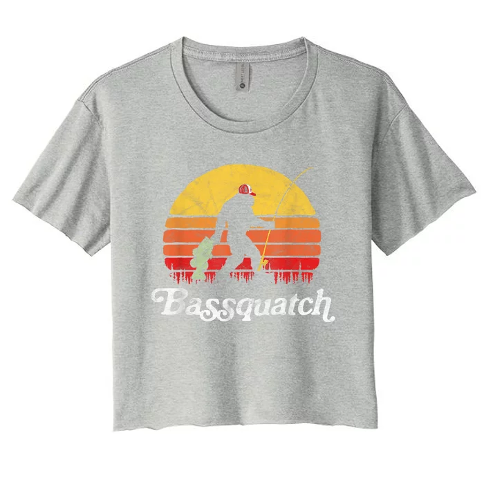 Bassquatch! Funny Bigfoot Fishing Outdoor Retro Funny Fishing Bigfoot Merch Women's Crop Top Tee