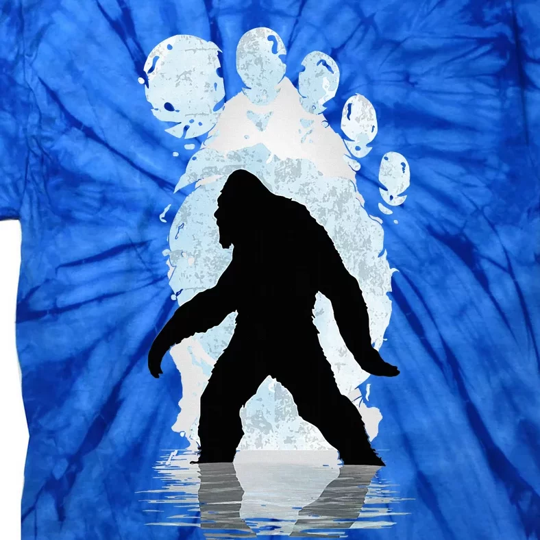 Bigfoot Footprint Moon Light Funny Sasquatch Tie-Dye T-Shirt