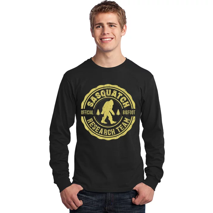 Bigfoot Finding Sasquatch Research Team Men Retro Vintage Long Sleeve Shirt