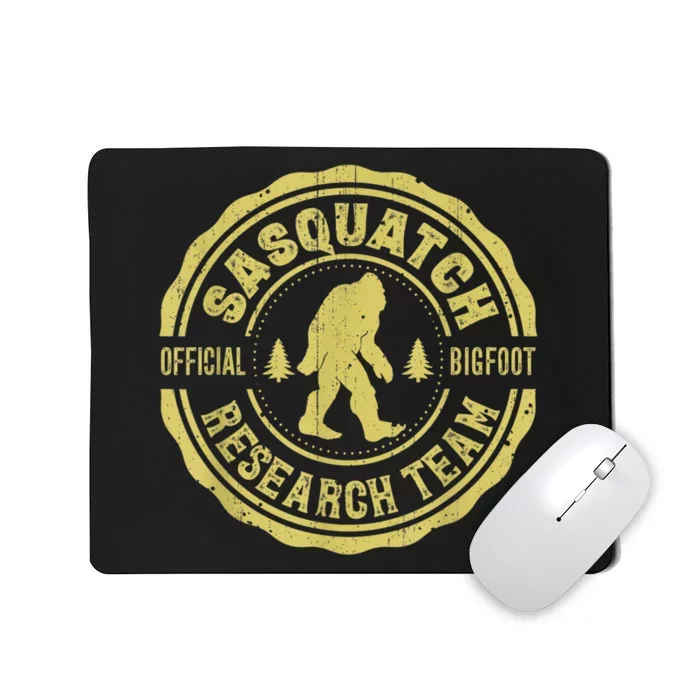 Bigfoot Finding Sasquatch Research Team Men Retro Vintage Mousepad