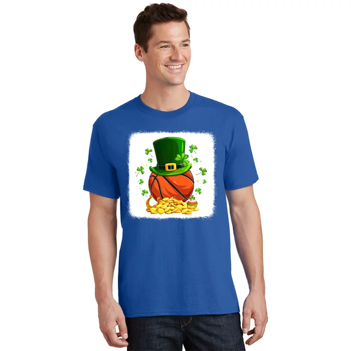 Basketball Gameday Leprechaun Hat Shamrocks St Patricks Day Funny Gift T-Shirt