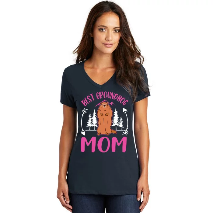 Best Groundhog Mom Ever Marmot Groundhog Mom Women's V-Neck T-Shirt