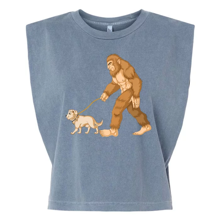 Bigfoot Golden Retriver Walking Garment-Dyed Women's Muscle Tee