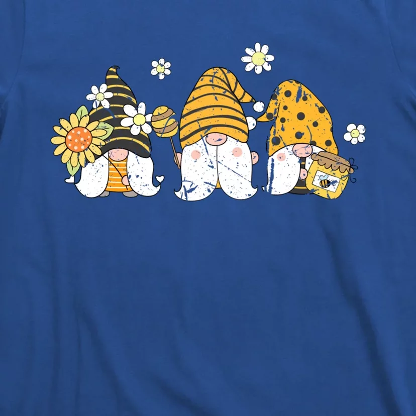 Bee Gnomes Sunflower Hippie Design Gnome Bees Flower Mom Dad Funny Gift T-Shirt